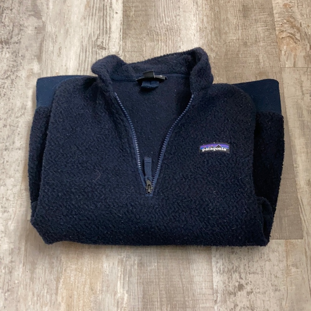 Patagonia Navy Blue Women's Sweater